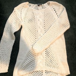 Women’s Sweater in White